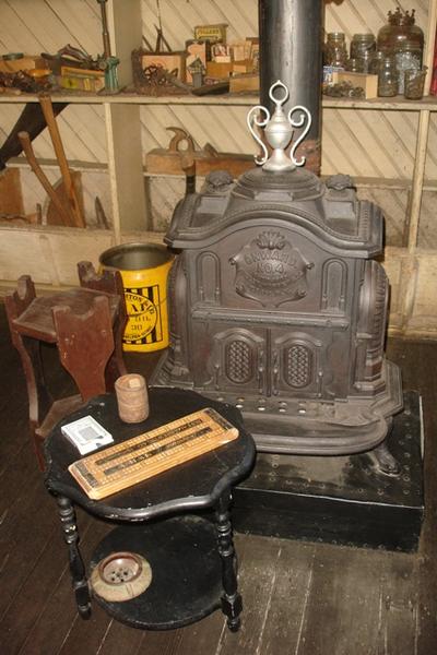 Stove inside Monteverde Store Museum